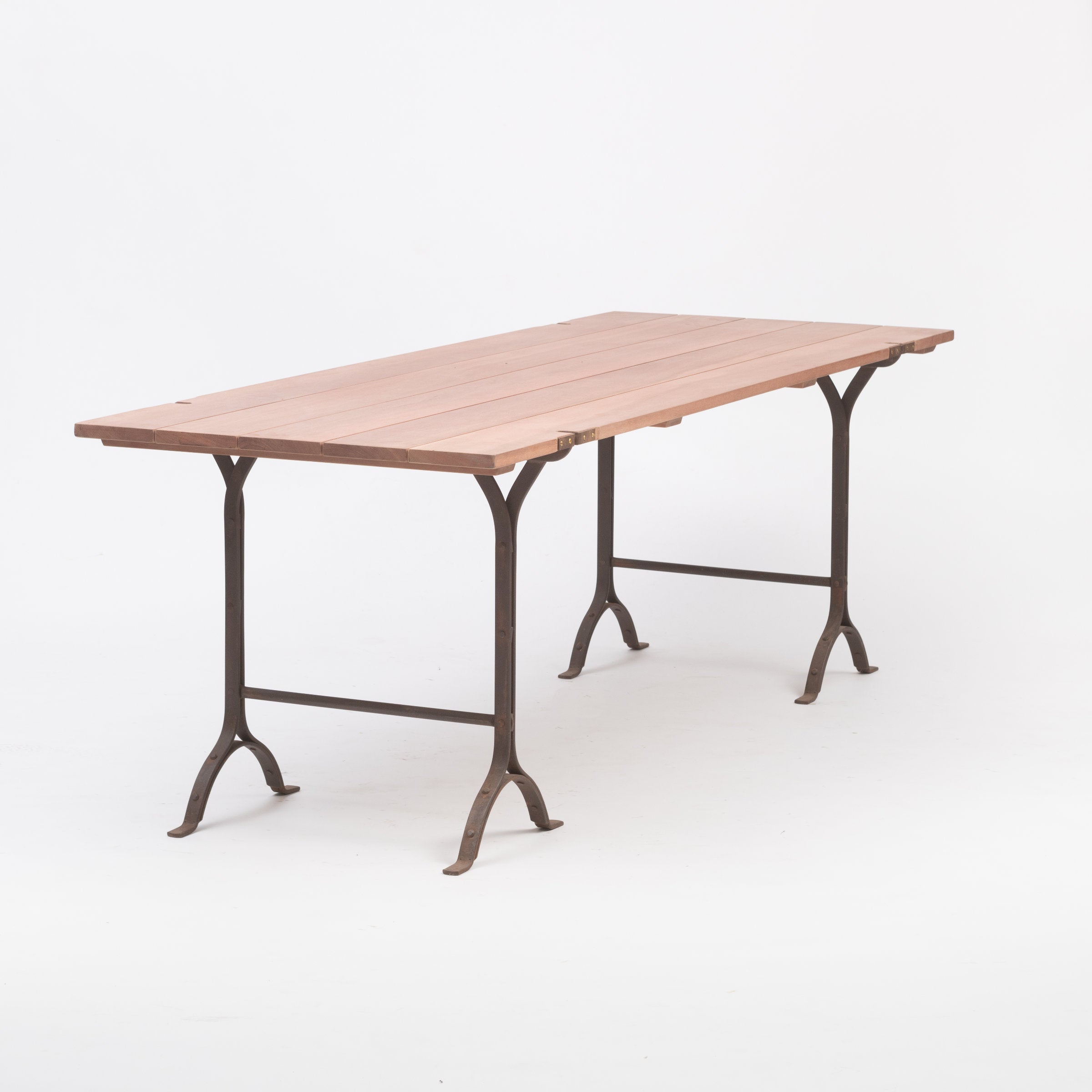 TRESTLE table