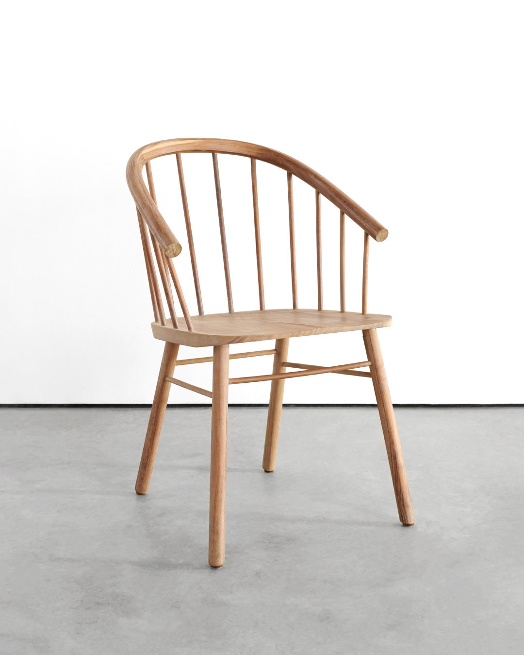 SPINDLE BACK dining chair